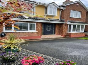 Ryder Cup 2027 Accommodation - Limerick City, 3 minutes from motorway, 15 minute drive to Adare Manor