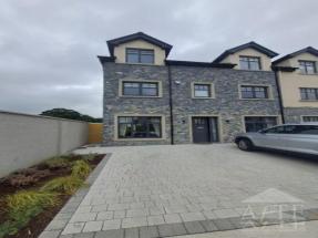 Irish Open 2023 Accommodation - Straffan - 3 minutes walk from venue