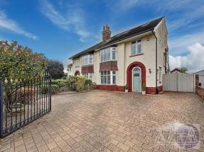 The Open 2026 Accommodation - Hillside, Southport