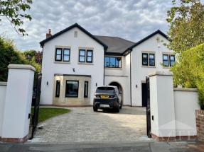 The Open 2026 Accommodation - Formby, L37 3HH (7 mins train - 2 stops, 15 mins drive - 6 miles to the event)