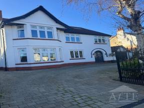 The Open 2026 Accommodation - Harrod Drive, Birkdale 0.4 miles from Royal Birkdale Golf Course