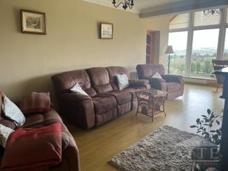 Living room area no.2