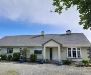 Spacious 4 bedroom bungalow