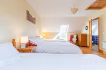 large bedroom, 2 singles, 1 double ensuite