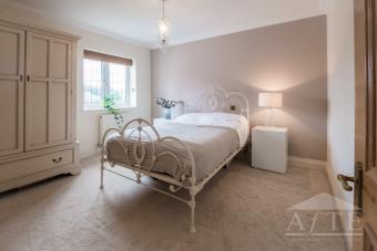 THE OPEN ACCOMMODATION
