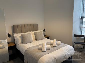 Double Bedroom - 1