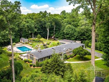 US Open 2020 Accommodation - 7 Winding Brook Drive, Larchmont, NY (0.2 miles from Winged Foot Entrance)