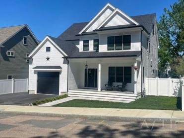 US Open 2022 Accommodation - West Roxbury