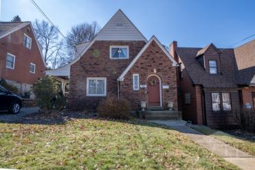 US Open 2025 Accommodation - 520 Woodland Ave, Oakmont