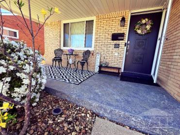 US Open 2025 Accommodation - Outlook Drive, Verona, PA 15147