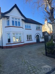 The Open 2026 Accommodation - Harrod Drive, Birkdale 0.4 miles from Royal Birkdale Golf Course