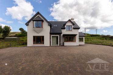 Ryder Cup 2027 Accommodation - Spa Road, Grove, Dingle, Co. Kerry