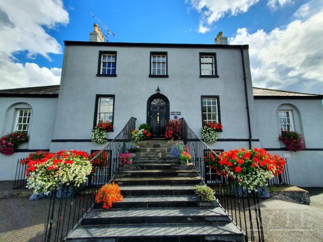 5 Bed Manor in Shannon Harbour Co Offaly, Co. Offaly