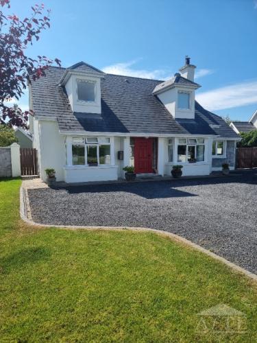 4 Bed Detached Home in Quin, Co. Clare