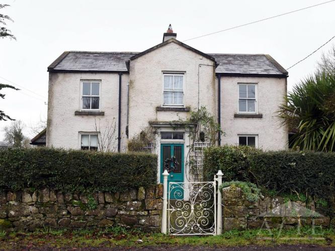 5 Bed Manor in Cahergullamore, Co. Limerick