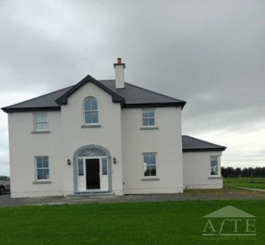 4 Bed Manor in Templemore, Co. Tipperary