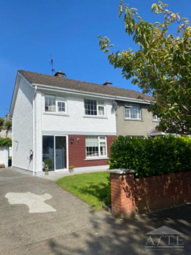 3 Bed Semi-Detached in Newcastlewest, Co. Limerick