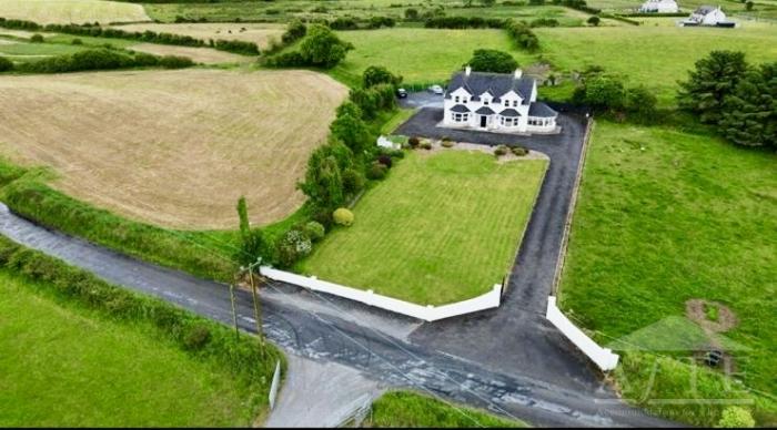 5 Bed Home in Cooraclare, Co. Clare