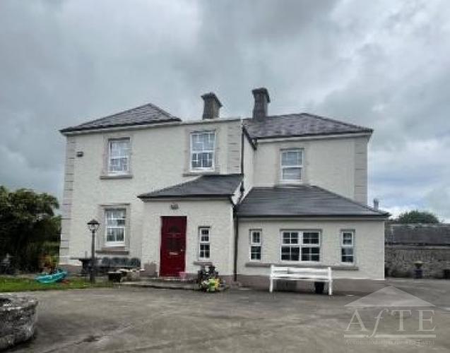 4 Bed Manor in Pallasgreen, Co. Limerick