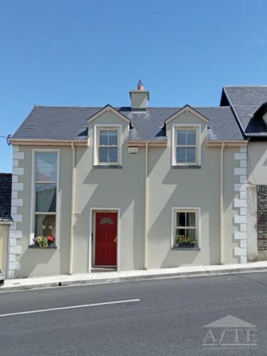 3 Bed Manor in Glin, Co. Limerick