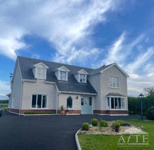 4 Bed Manor in Kilscannell, Co. Limerick