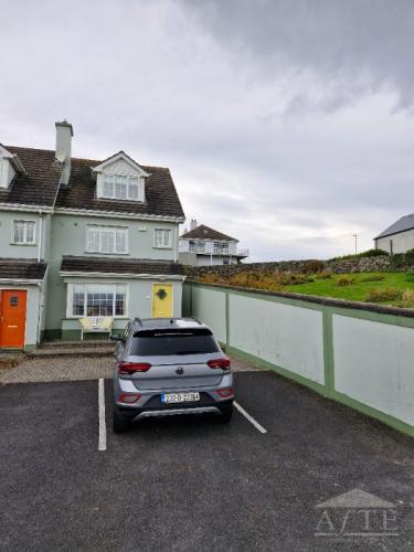 4 Bed Manor, Co. Clare