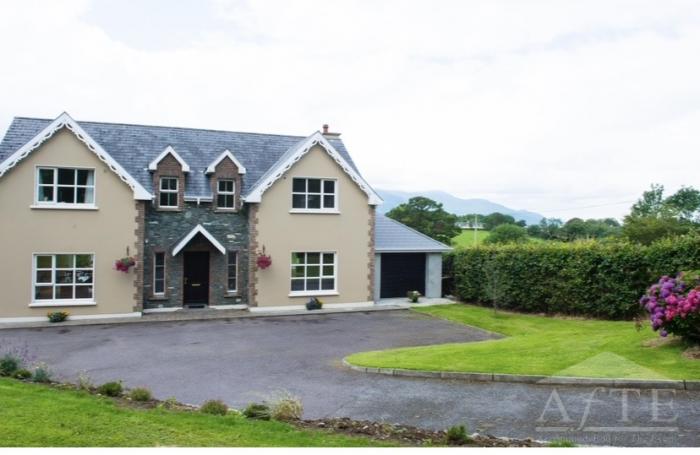 4 Bed Manor in Killarney, Co. Kerry