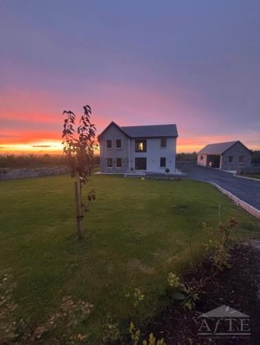 4 Bed Manor in Kilchreest, Co. Galway