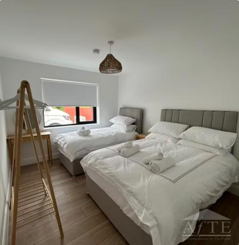 2 Bed Bungalow in Knocknagoshel, Co. Kerry